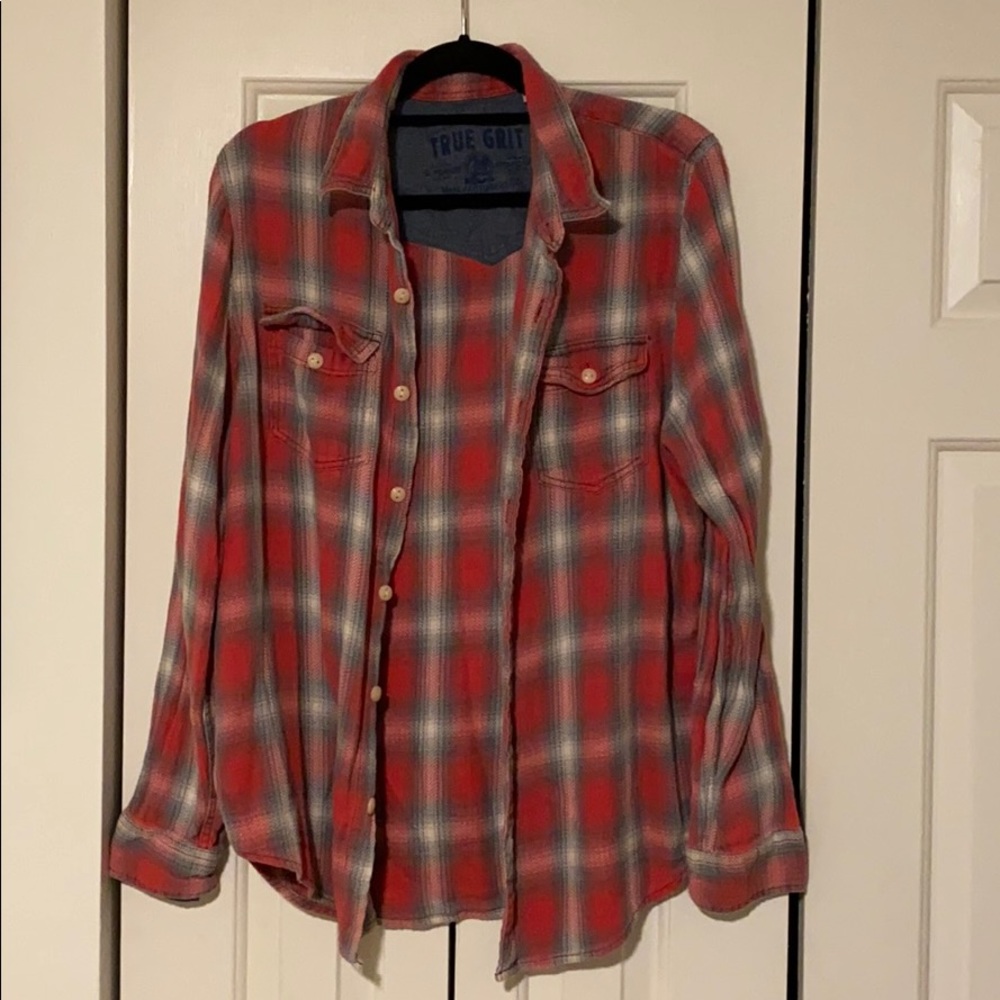True grit button up